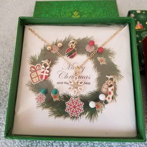 Wreath Bracelet & Earrings Gift Set - NIB